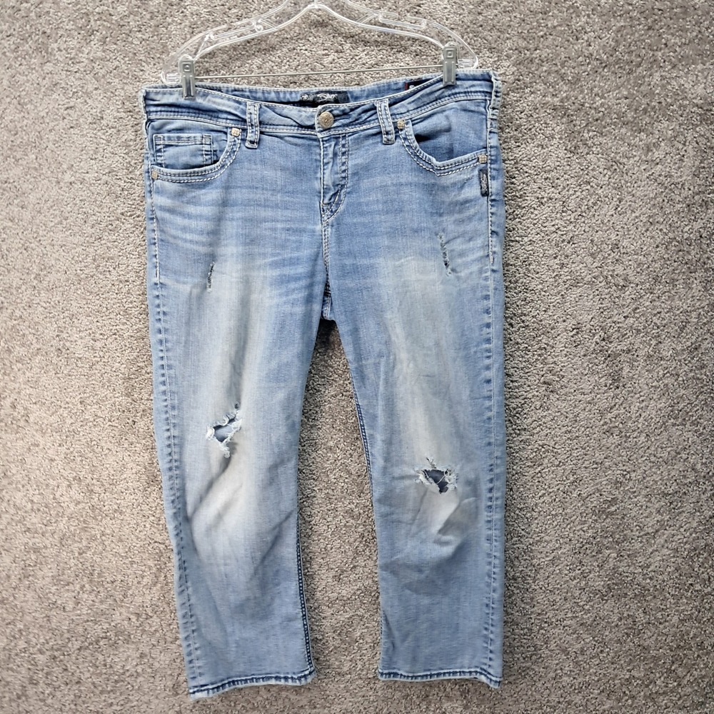 Silver Jeans Co Aiko Mid Capri Light Wash Distressed Denim W3812SP1257 Size 14L